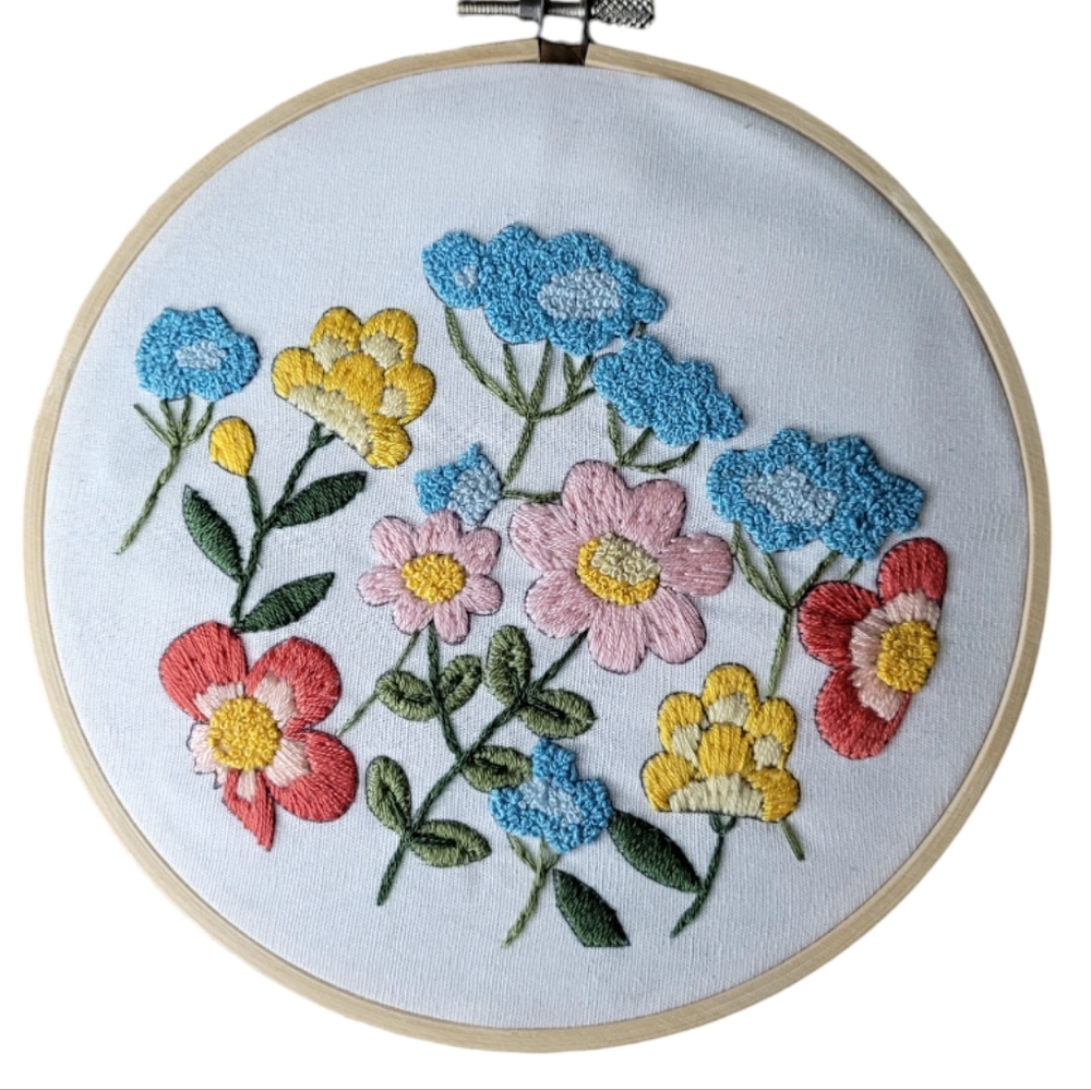6" floral embroidery home decor accent